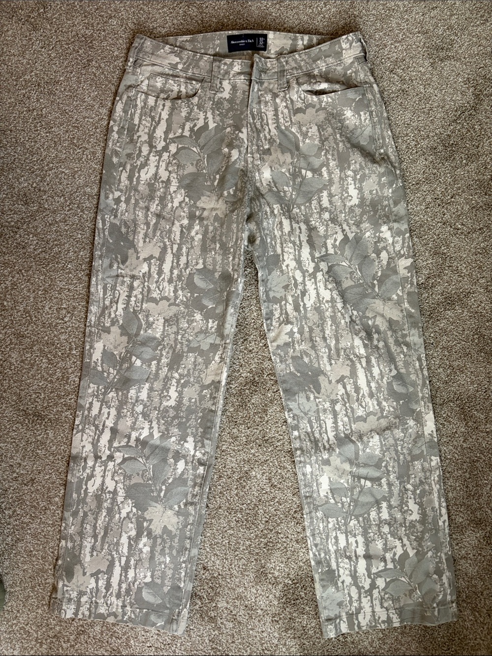 Abercrombie & Fitch Grey Floral-Print Straight Jeans